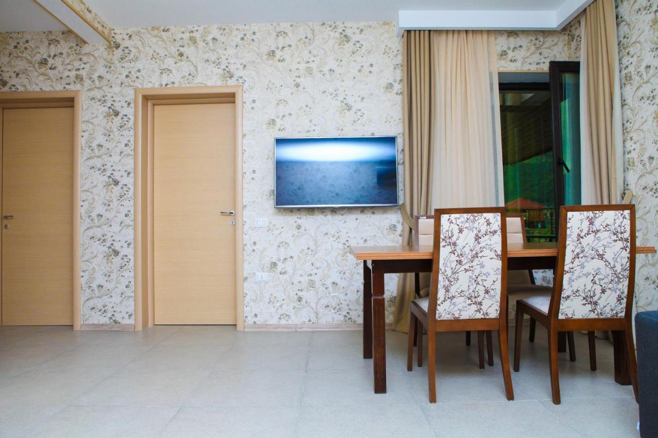 Bergs Otel And Restaurant Гах Екстериор снимка