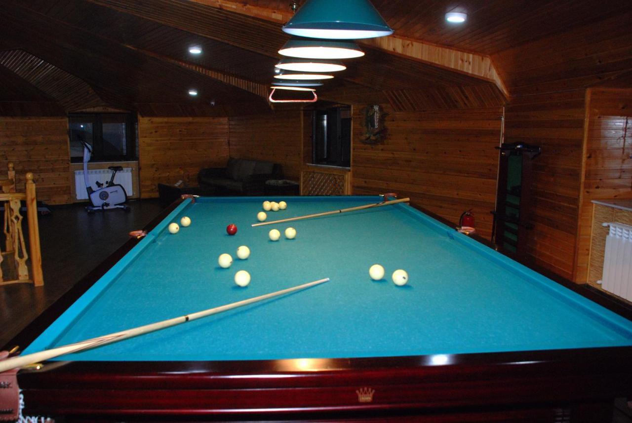 Bergs Otel And Restaurant Гах Екстериор снимка